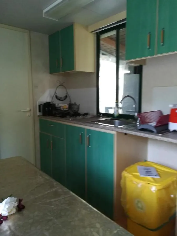 5 Personen Chalet Am Luganer See Otel Porlezza 0*,  İtalya
